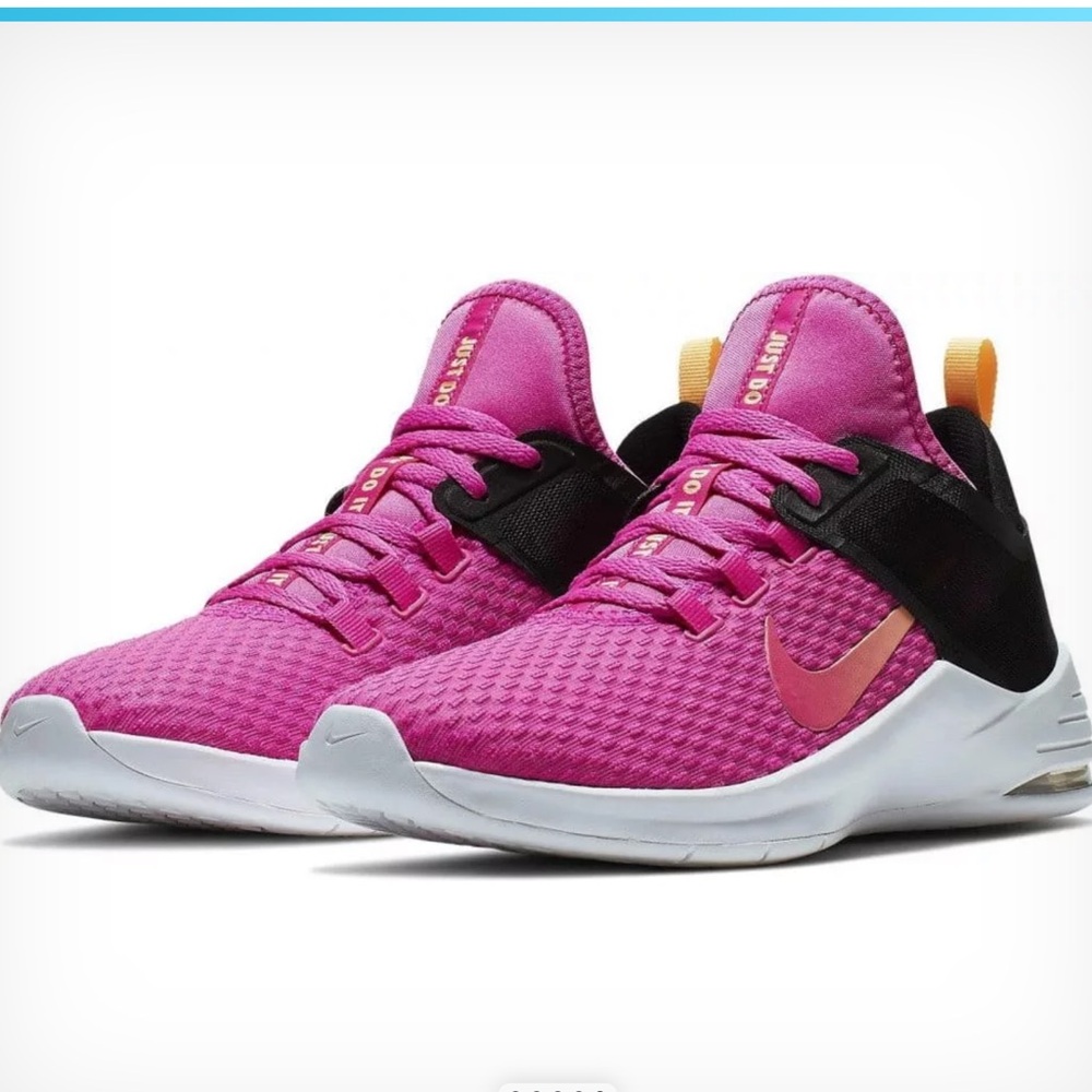 Nike Air Max Bella TR 2, Laser Fuchsia & Black, Women’s size 10, EUC